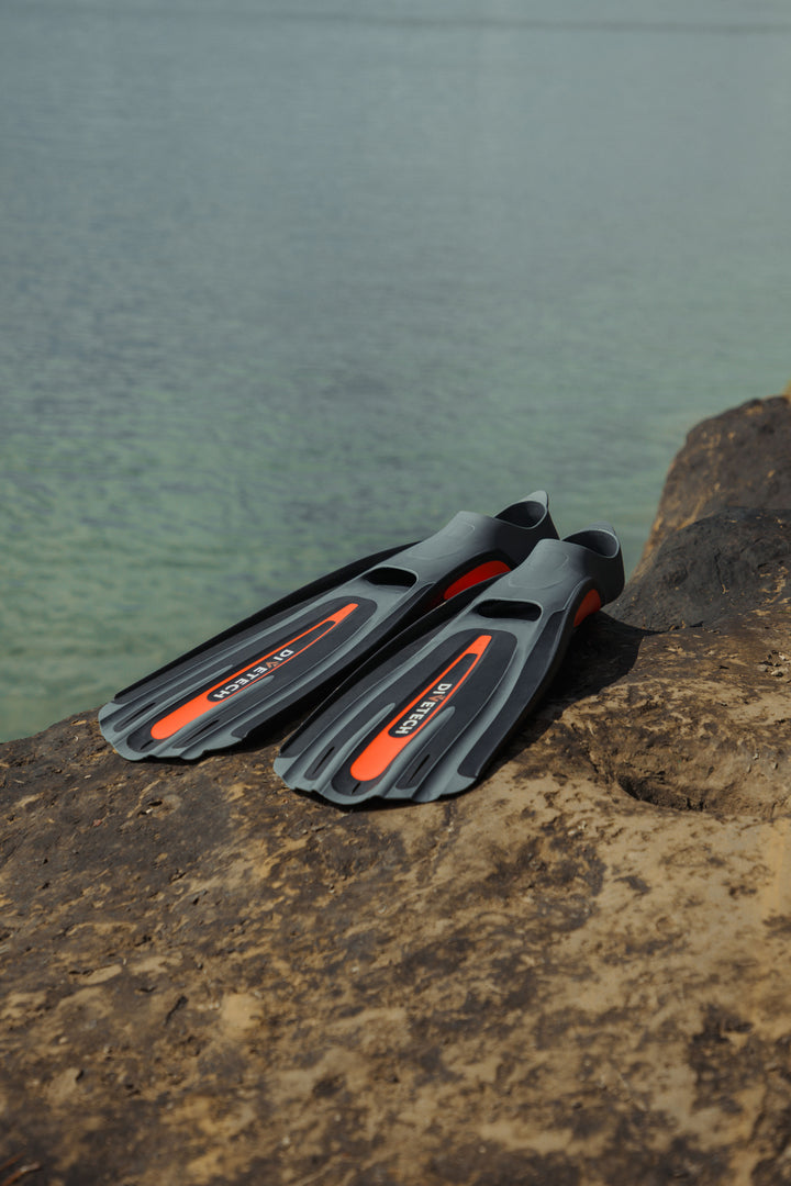 Reef Master Full Foot Fins